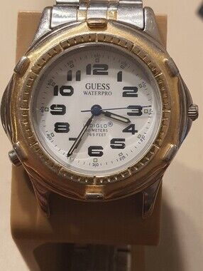 10/$20 Vtg Guess Waterpro Indiglo Silver/Goldtone Stainless Steel Men's Watch
